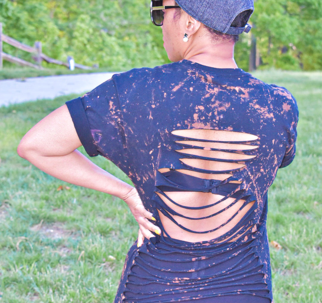 POPPIN Period Distressed Tee