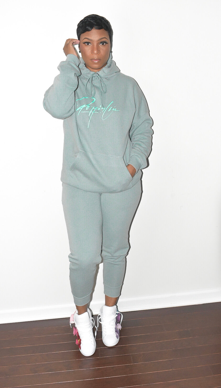 POPPIN Mint Hooded Sweatsuit