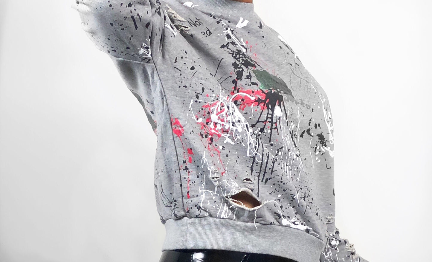 POPPIN Paint Splatter Sweatshirt